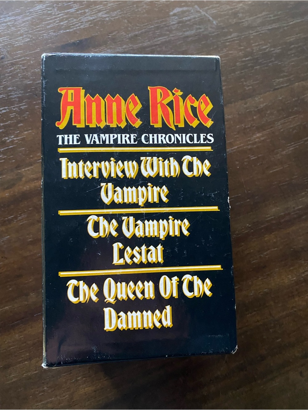 Anne Rice Vampire Chronicles Boxed Book Set - Black/Red/Gold - Picture 2 of 5